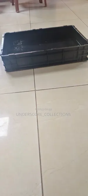 Stuckable Shallow Crates