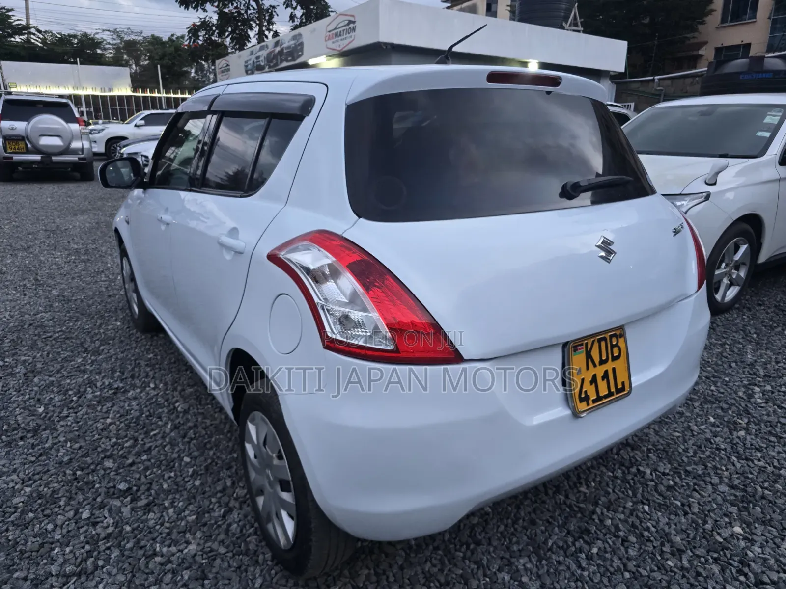 Suzuki Swift 2013 Pearl