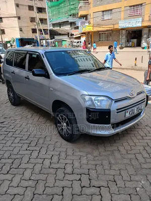Toyota Succeed 2019 Silver