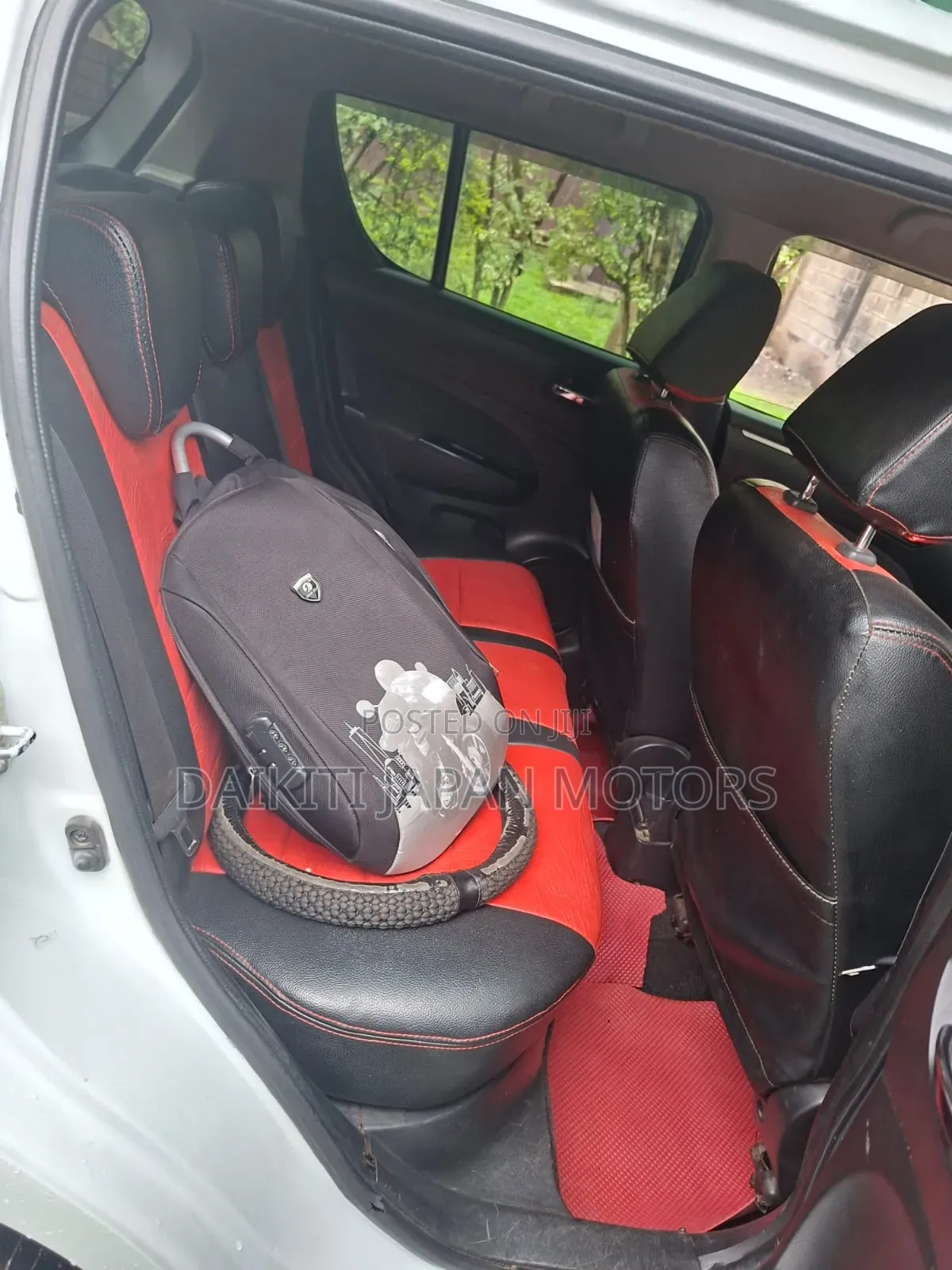 Suzuki Swift 2013 Pearl
