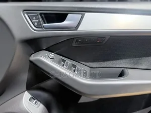 Audi Q5 2017 Burgundy