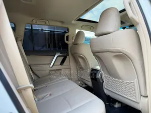 Toyota Land Cruiser Prado 2022 White