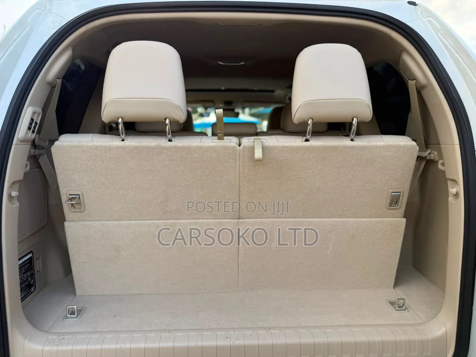 Toyota Land Cruiser Prado 2022 White