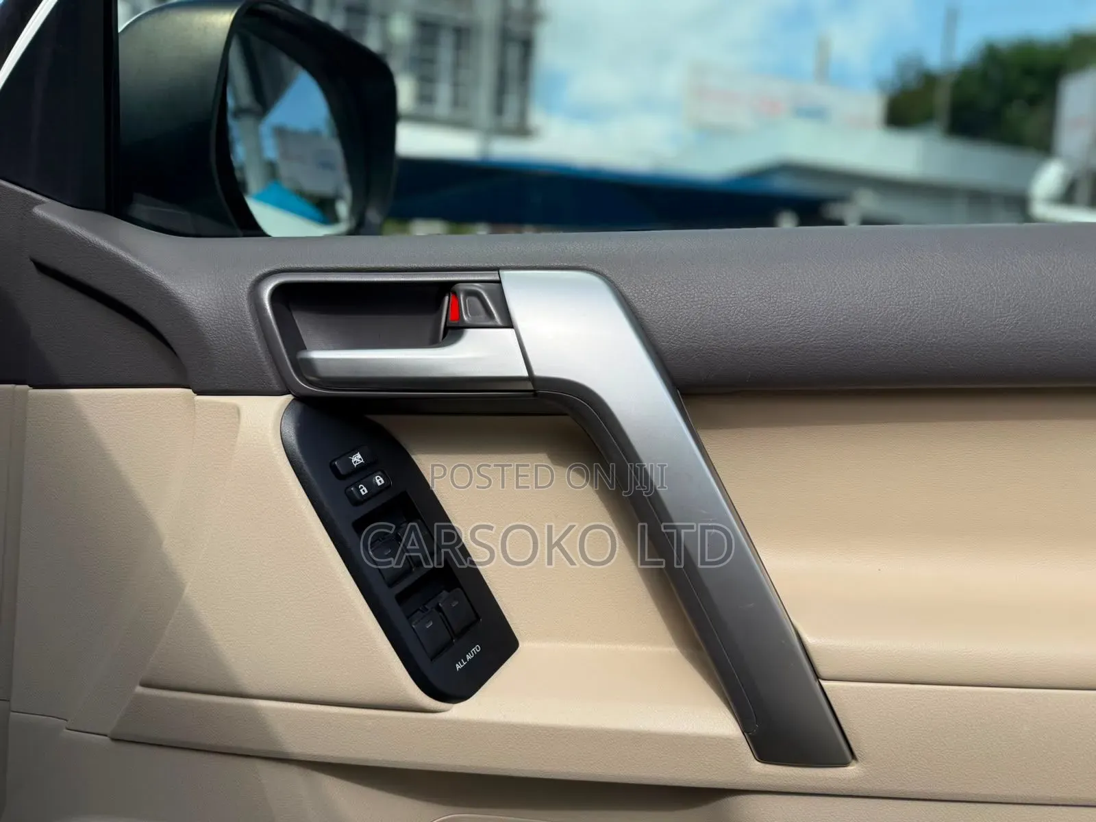 Toyota Land Cruiser Prado 2022 White