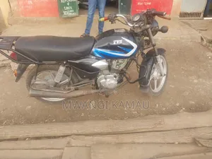 TVS HLX 125 2023 Blue