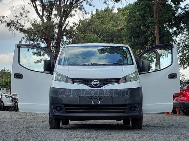 Nissan NV200 2019 White