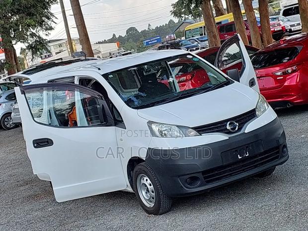 Nissan NV200 2019 White - thumbnail 5