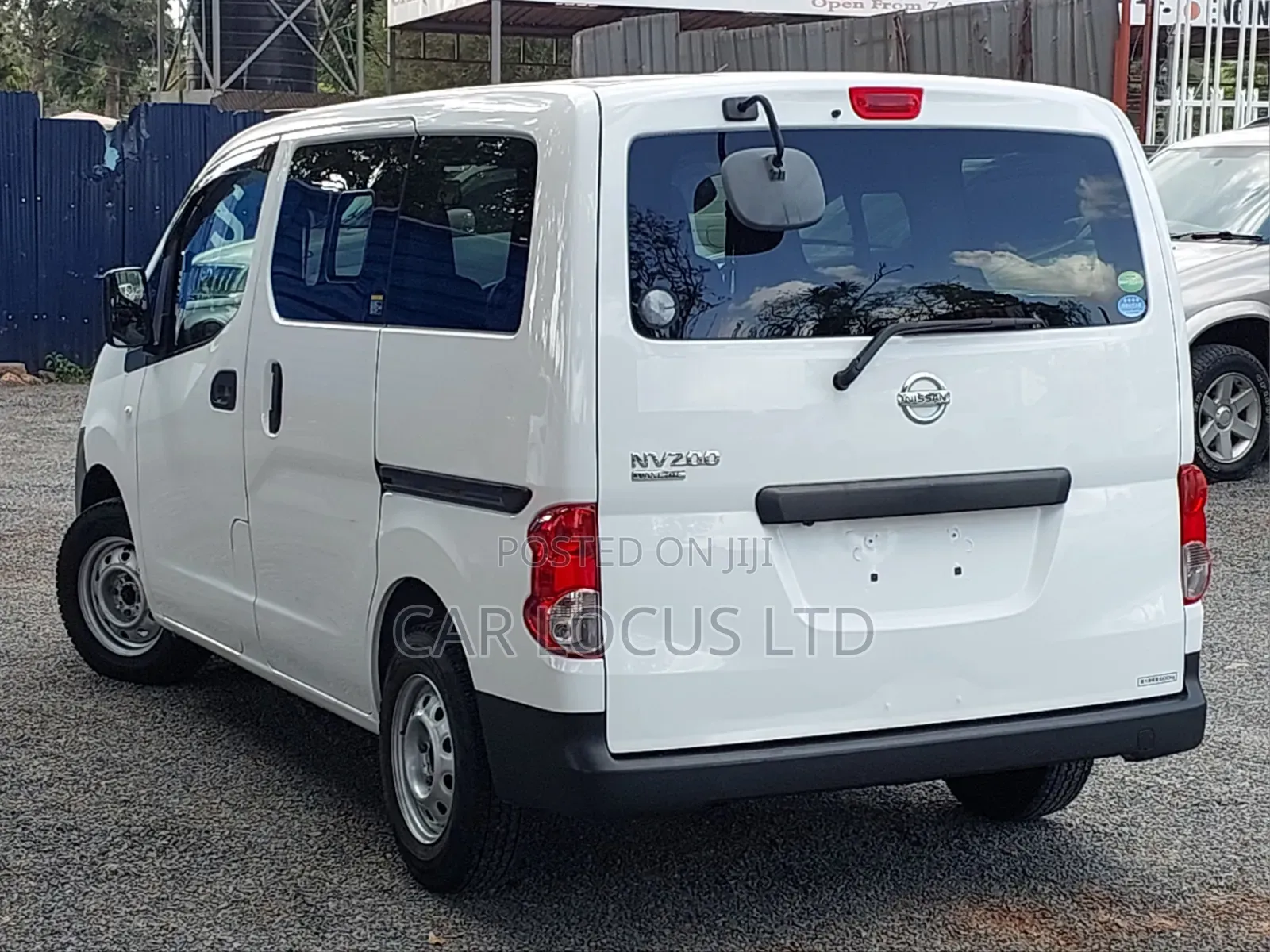 Nissan NV200 2019 White