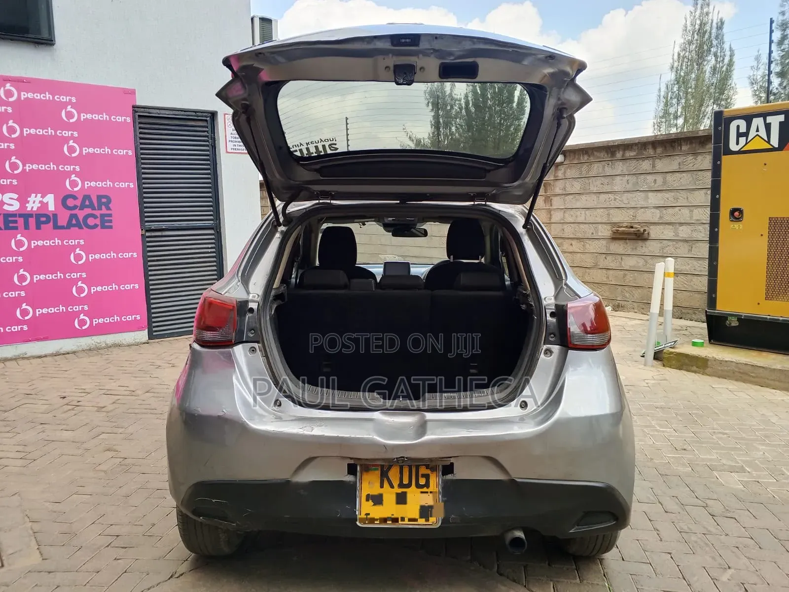 Mazda Demio 2015 Gold