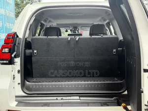 Toyota Land Cruiser Prado 2021 White