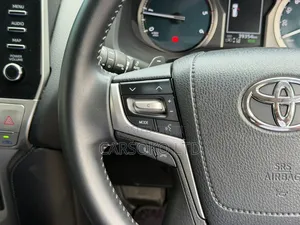 Toyota Land Cruiser Prado 2021 White