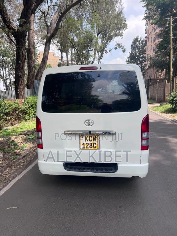 Toyota HiAce 2013 White - thumbnail 6