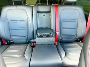 Mercedes-Benz G-Class 2019 Pearl