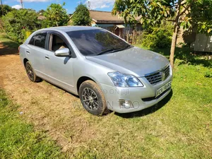 Toyota Premio 2013 Silver