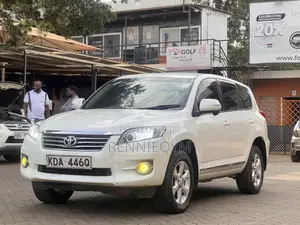 Toyota Vanguard 2013 Pearl