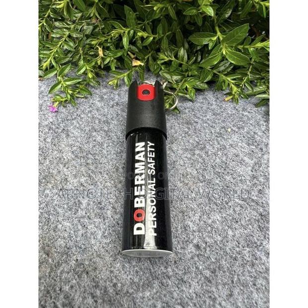Doberman Pro-Safe Tactical Spray - main view