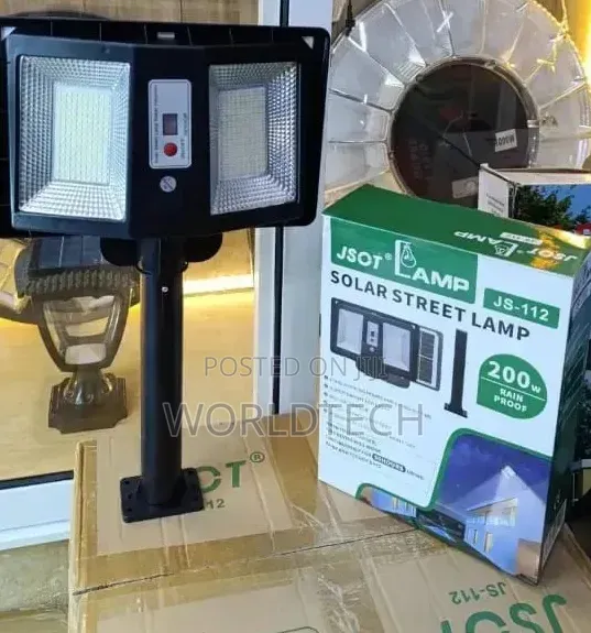 Cclamp Cl-112 200w Solar Street-lamp/ Solar Powered, Motion Sensor