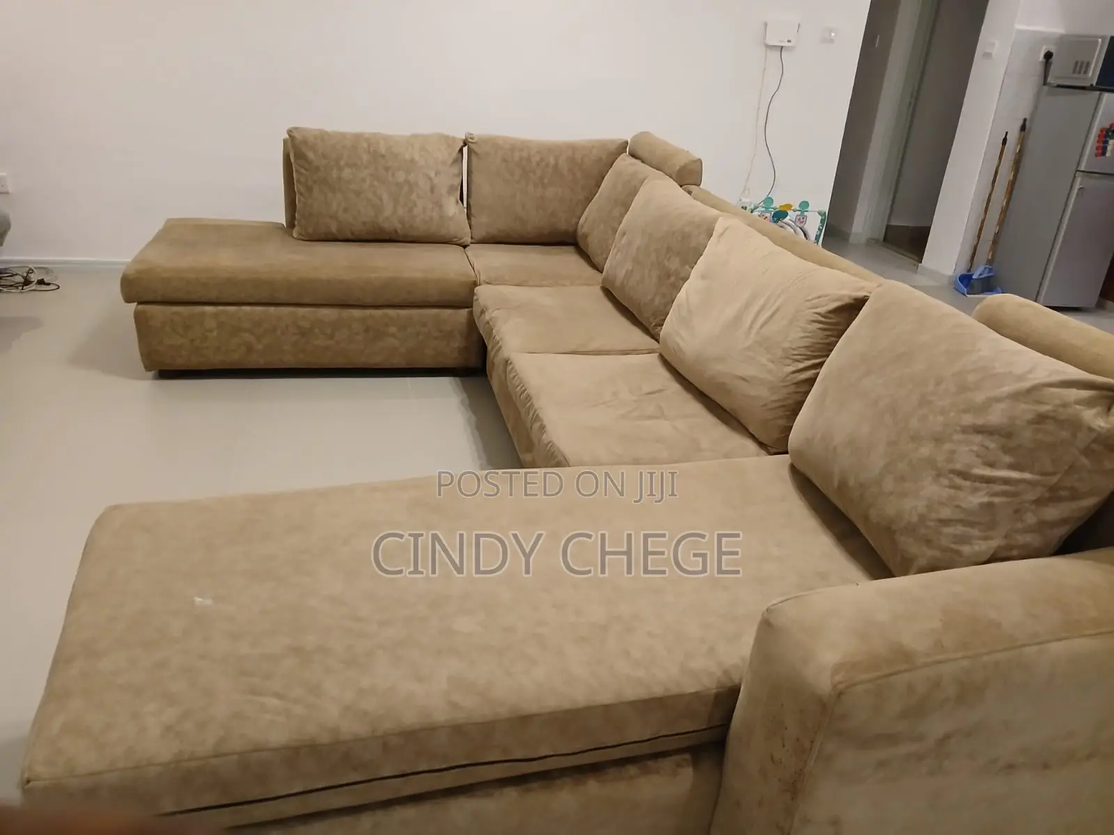 Lounge Suite U Sofa