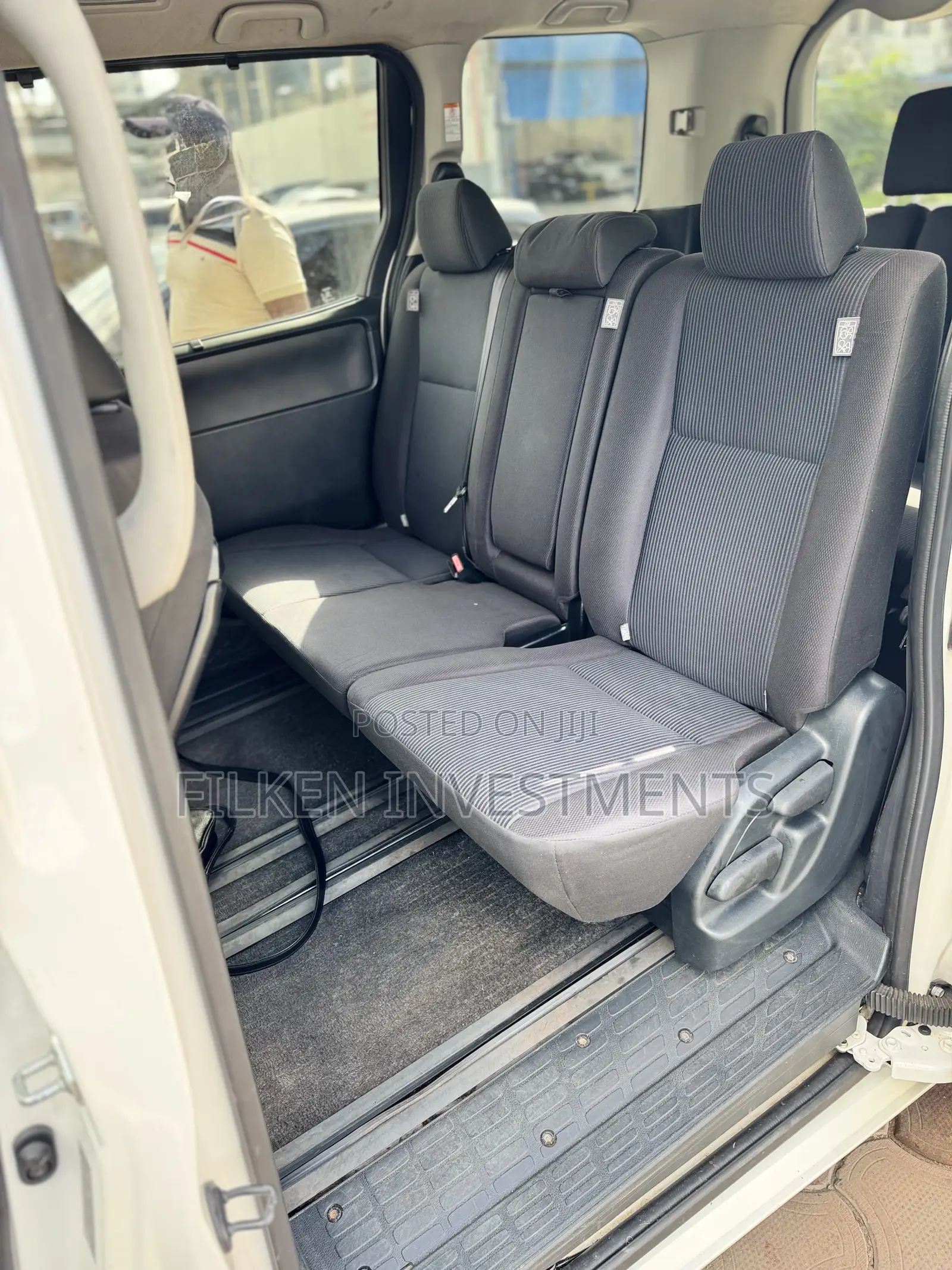 Toyota Voxy 2019 White