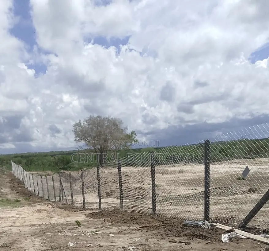 Plastic Fencing Post
