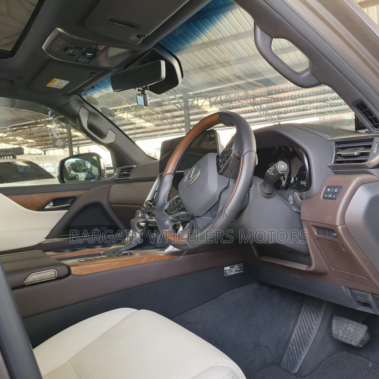 Lexus LX 2022 Gray