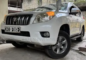 Toyota Land Cruiser Prado 4.0 Petrol TX-L 2015 White