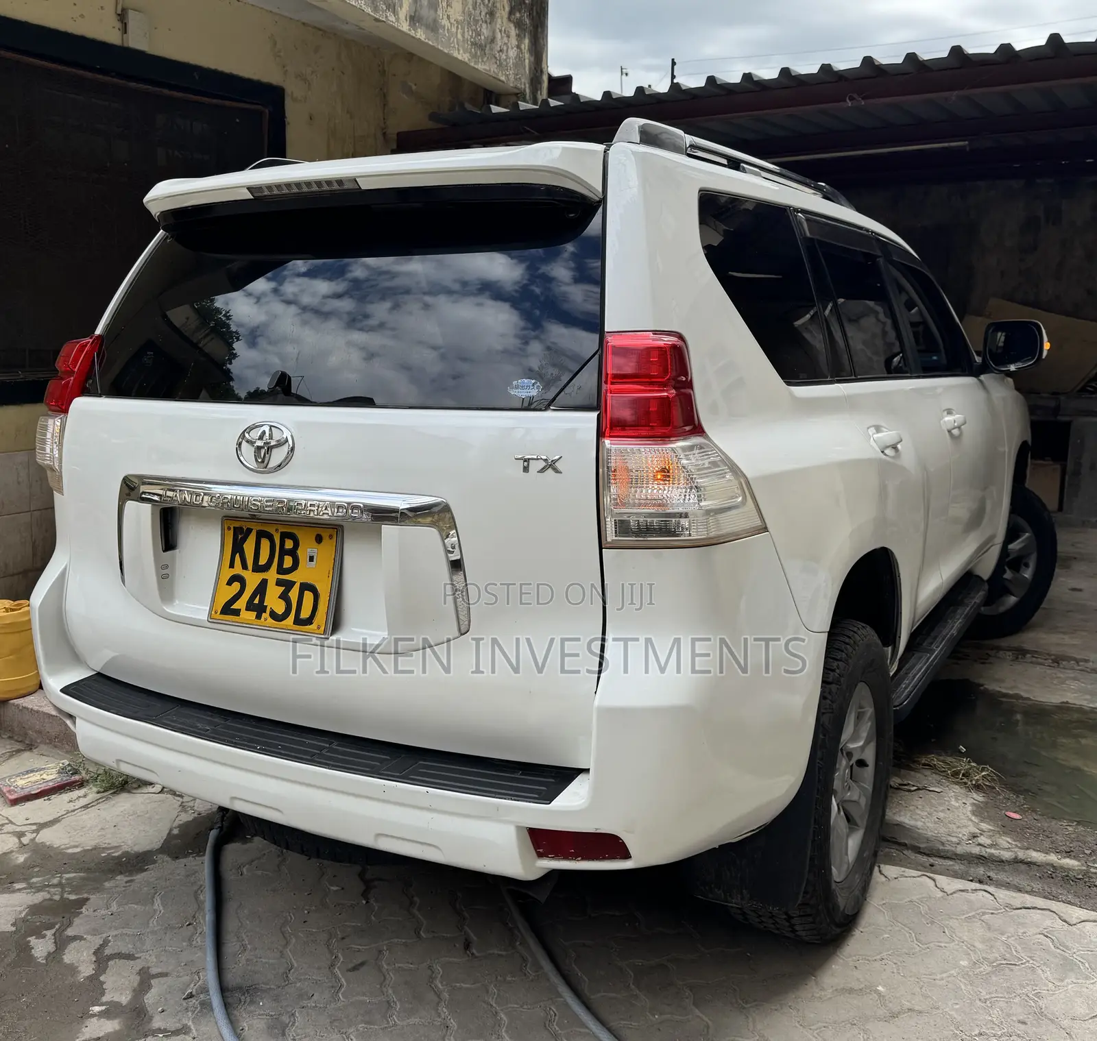 Toyota Land Cruiser Prado 4.0 Petrol TX-L 2015 White