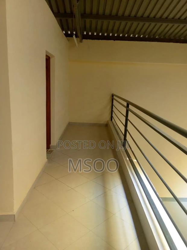 Modern Godown to Let | 3,600 Sq. Ft. | Eastern Bypass, Ruai - thumbnail 4