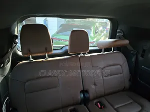 Toyota Land Cruiser 4.6 V8 ZX 2019 Black