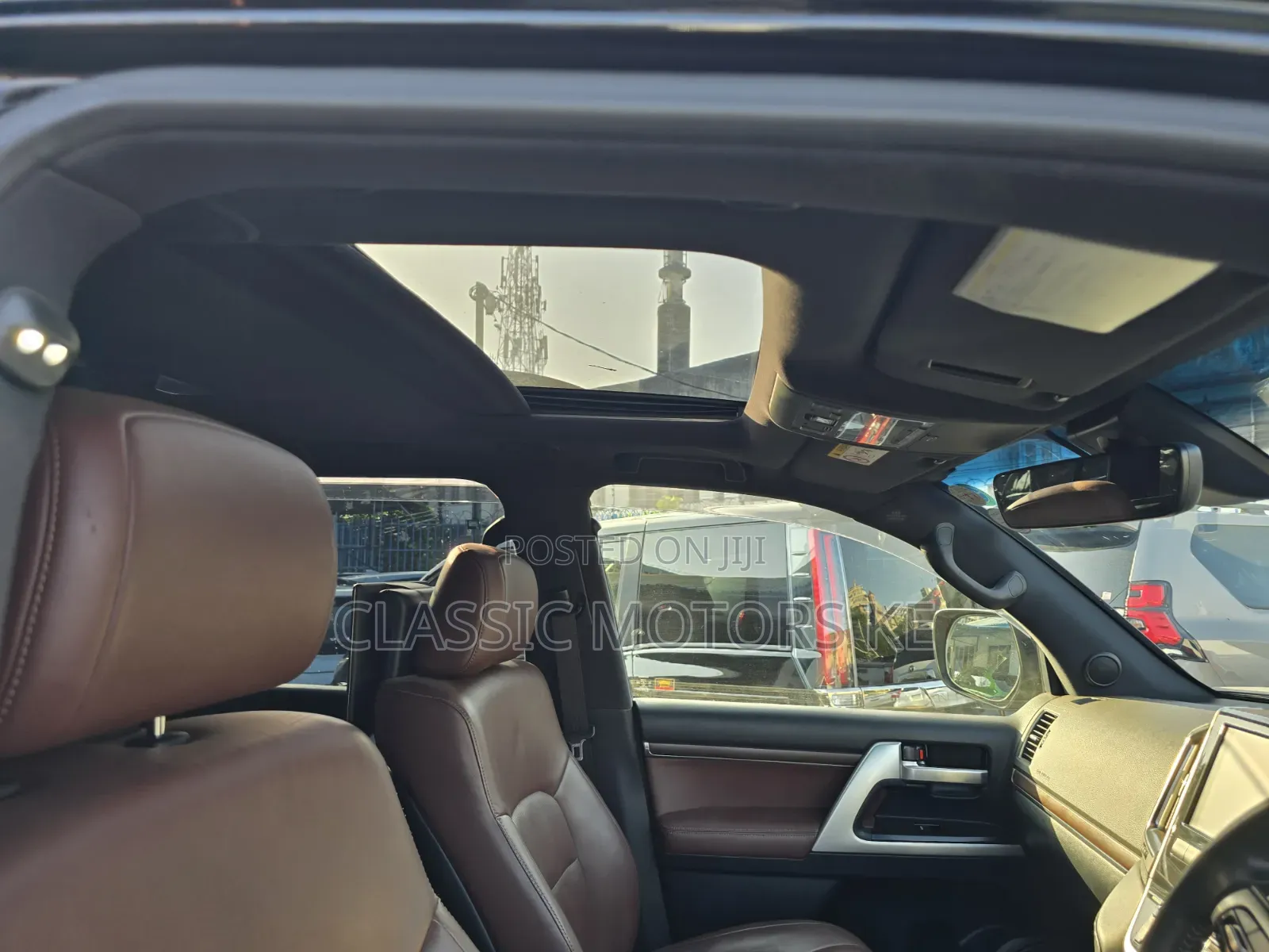 Toyota Land Cruiser 4.6 V8 ZX 2019 Black