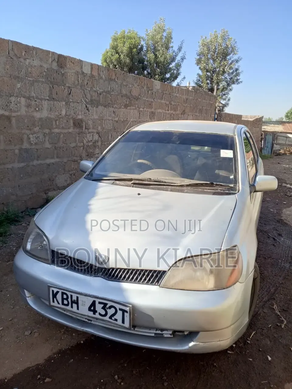 Toyota Platz 2005 Gray
