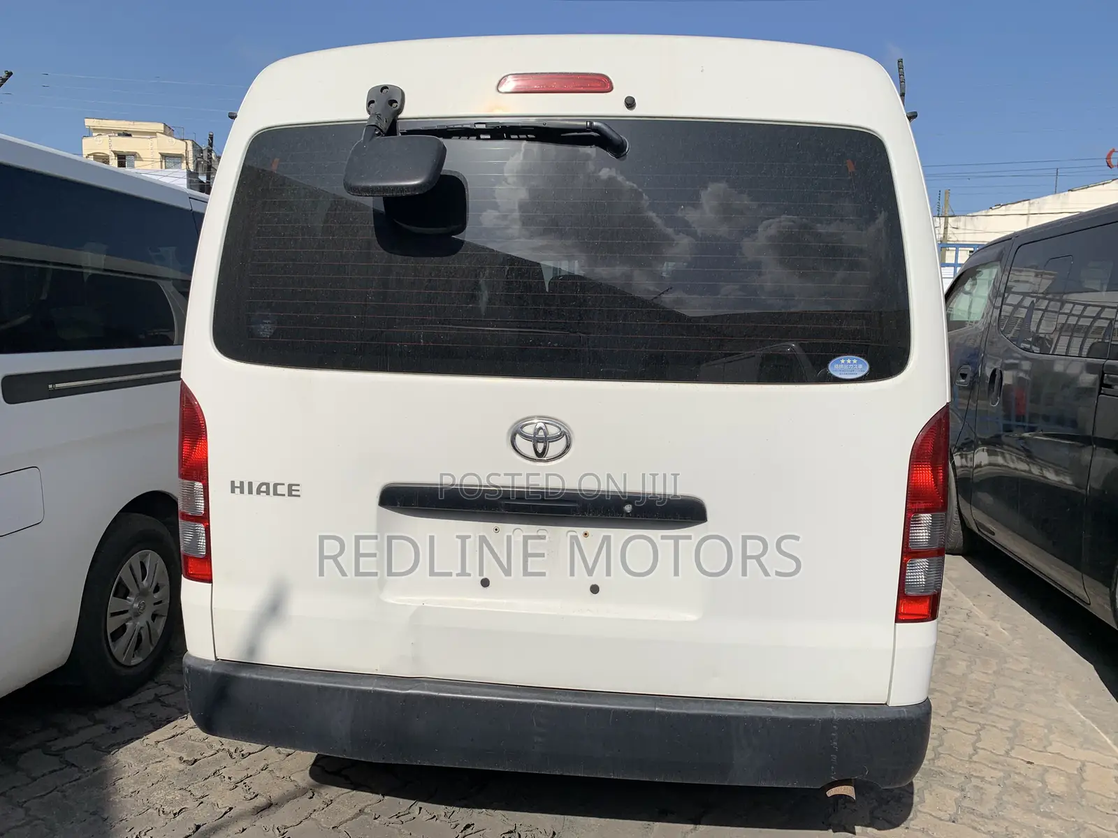 Toyota HiAce 2018 White