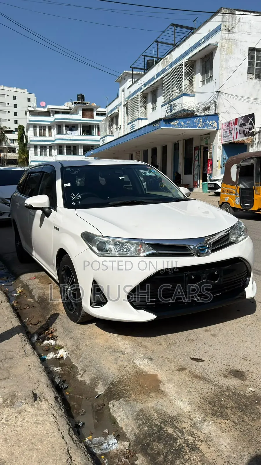 Toyota Corolla Fielder 2019 White