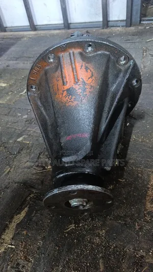 Toyota Landcruiser Rear Diff( Differential)