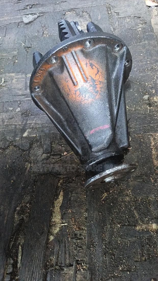 Toyota Landcruiser Rear Diff( Differential) - thumbnail 5