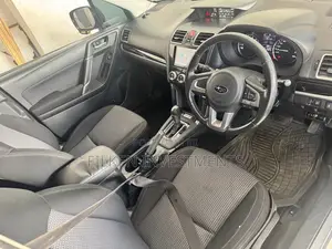 Subaru Forester 2018 Silver