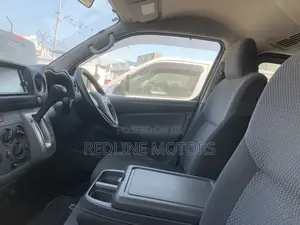Nissan NV350 2018 Gray