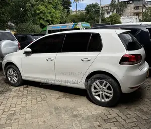 Volkswagen Golf 2013 White