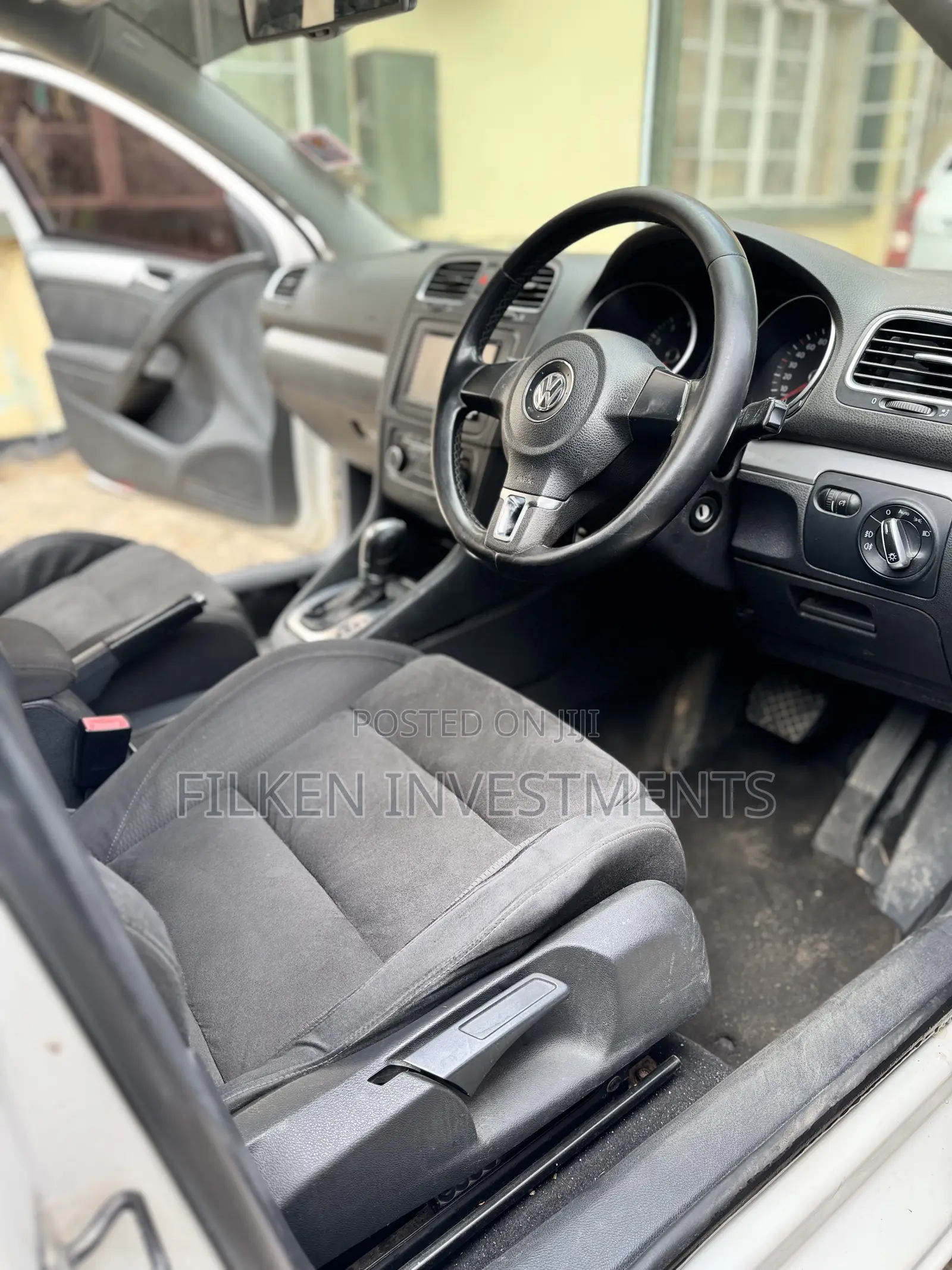 Volkswagen Golf 2013 White