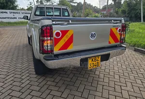Toyota Hilux 2008 Gold