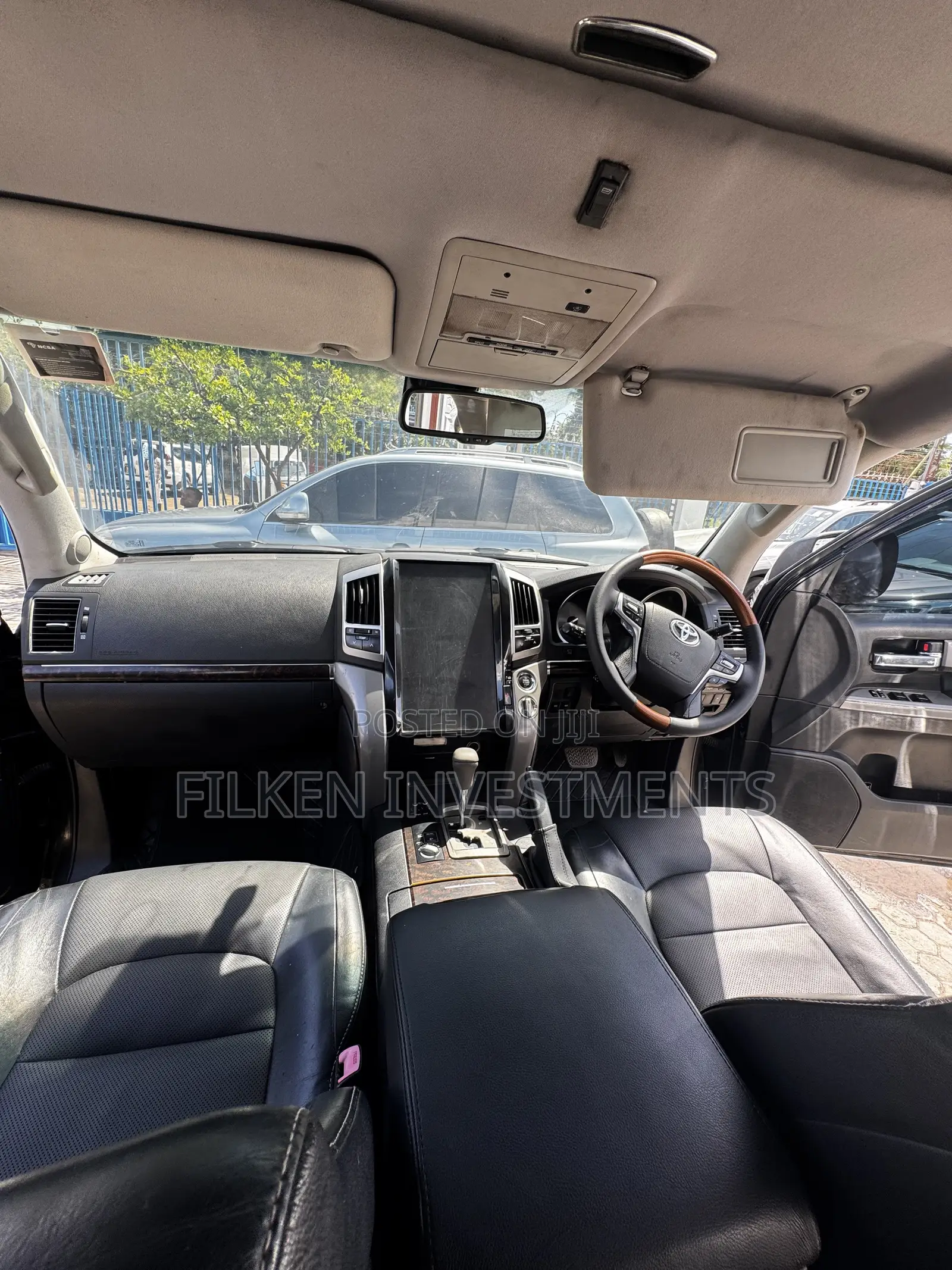 Toyota Land Cruiser 5.7 V8 VX-S 2016 Black