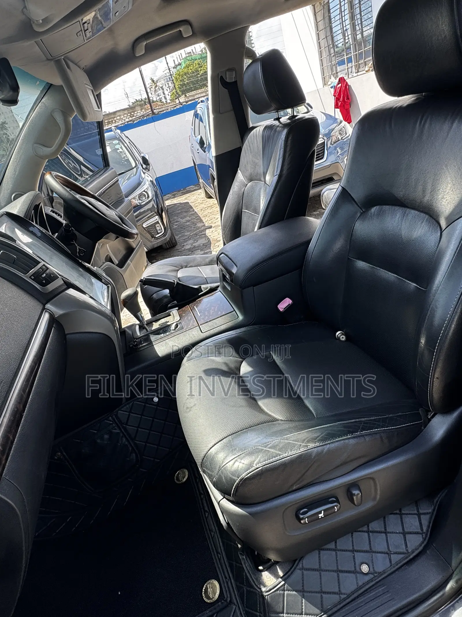 Toyota Land Cruiser 5.7 V8 VX-S 2016 Black