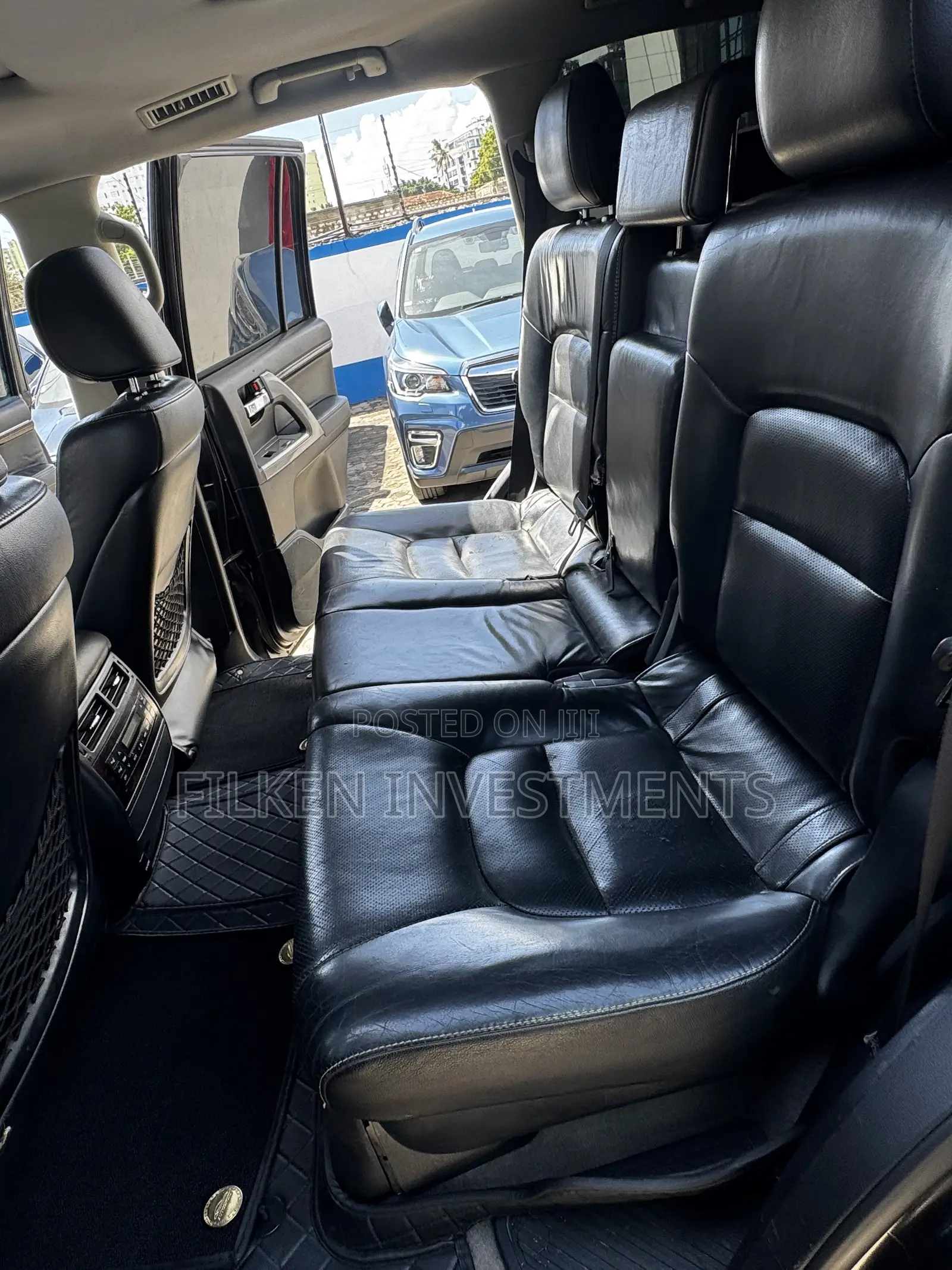 Toyota Land Cruiser 5.7 V8 VX-S 2016 Black
