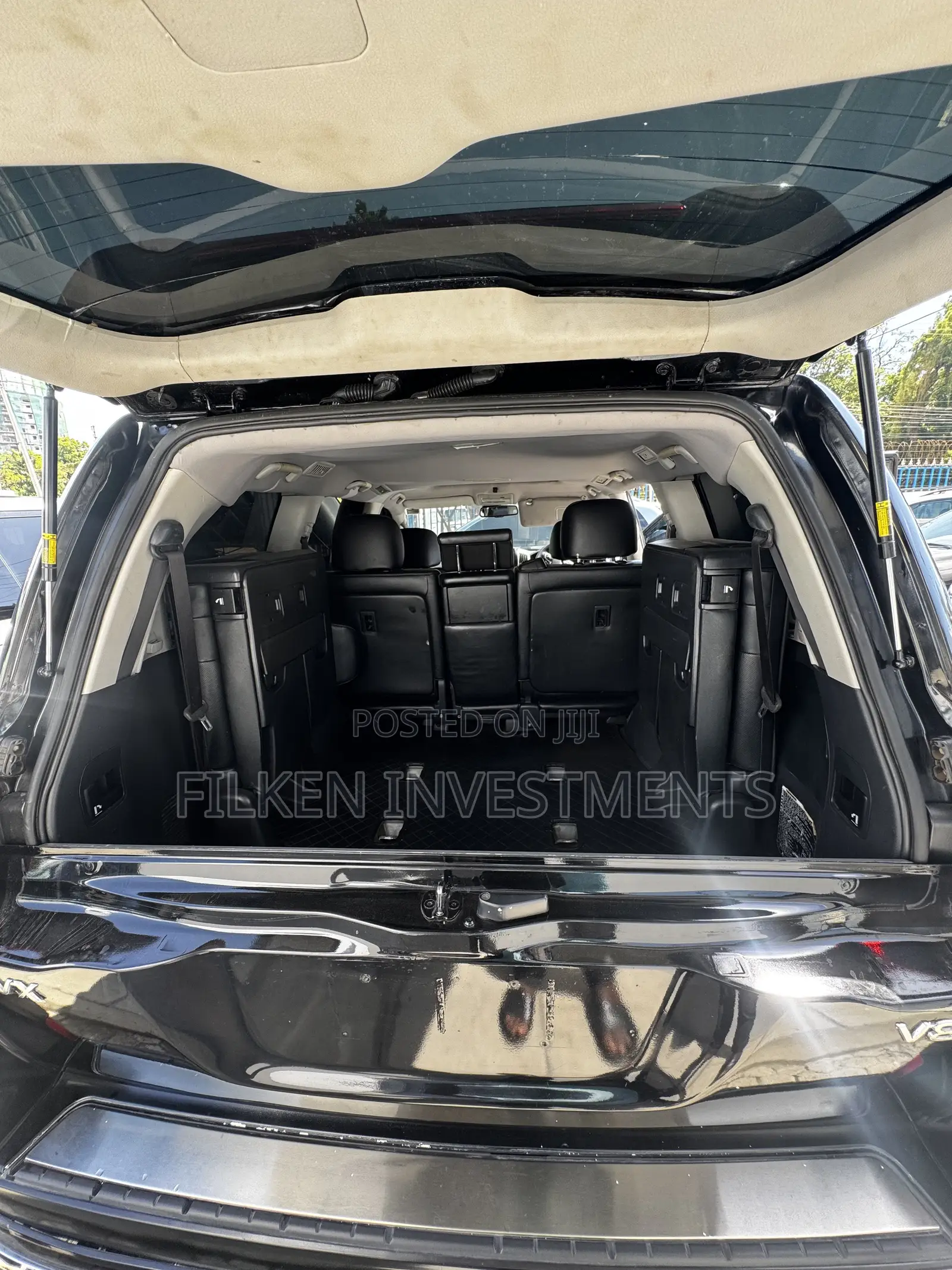 Toyota Land Cruiser 5.7 V8 VX-S 2016 Black