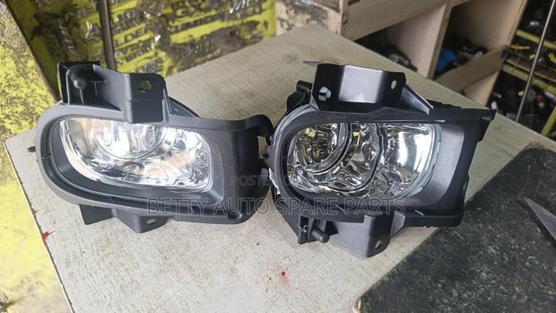 Toyota Premio Fog Lights - thumbnail 4