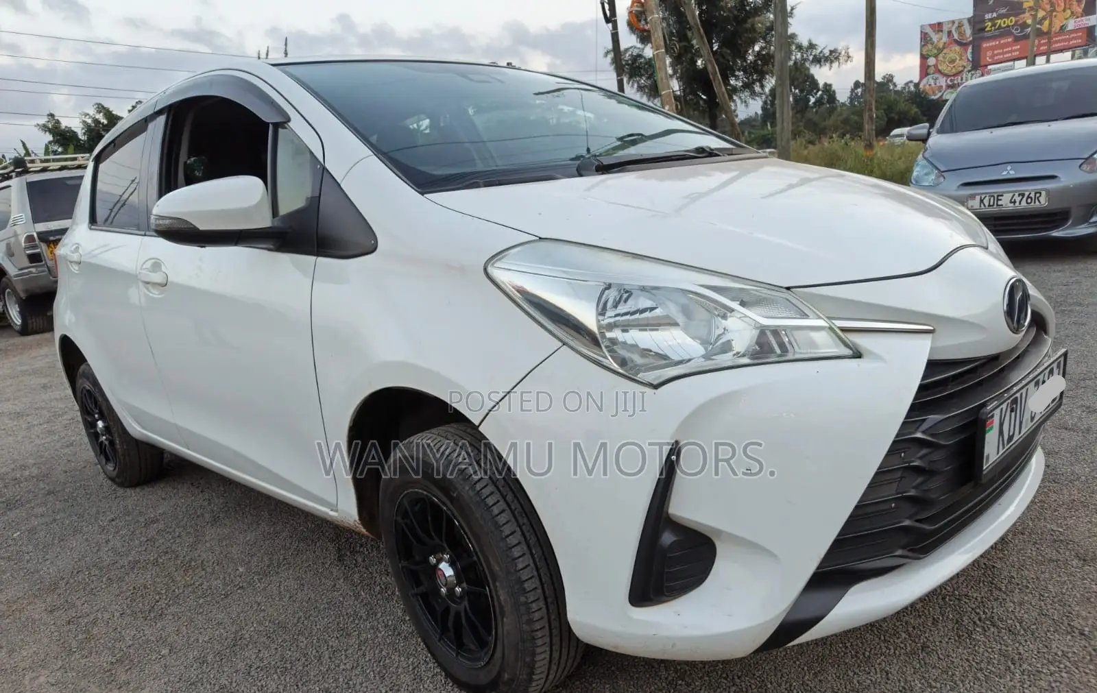 Toyota Vitz 2019 White