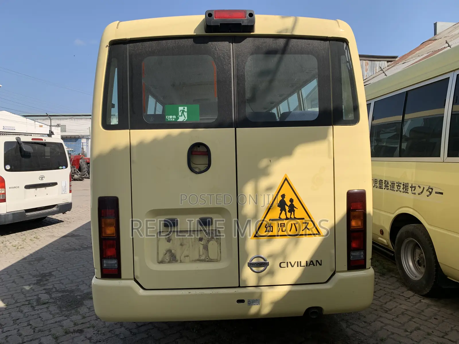 Nissan Civilian 2018 Yellow
