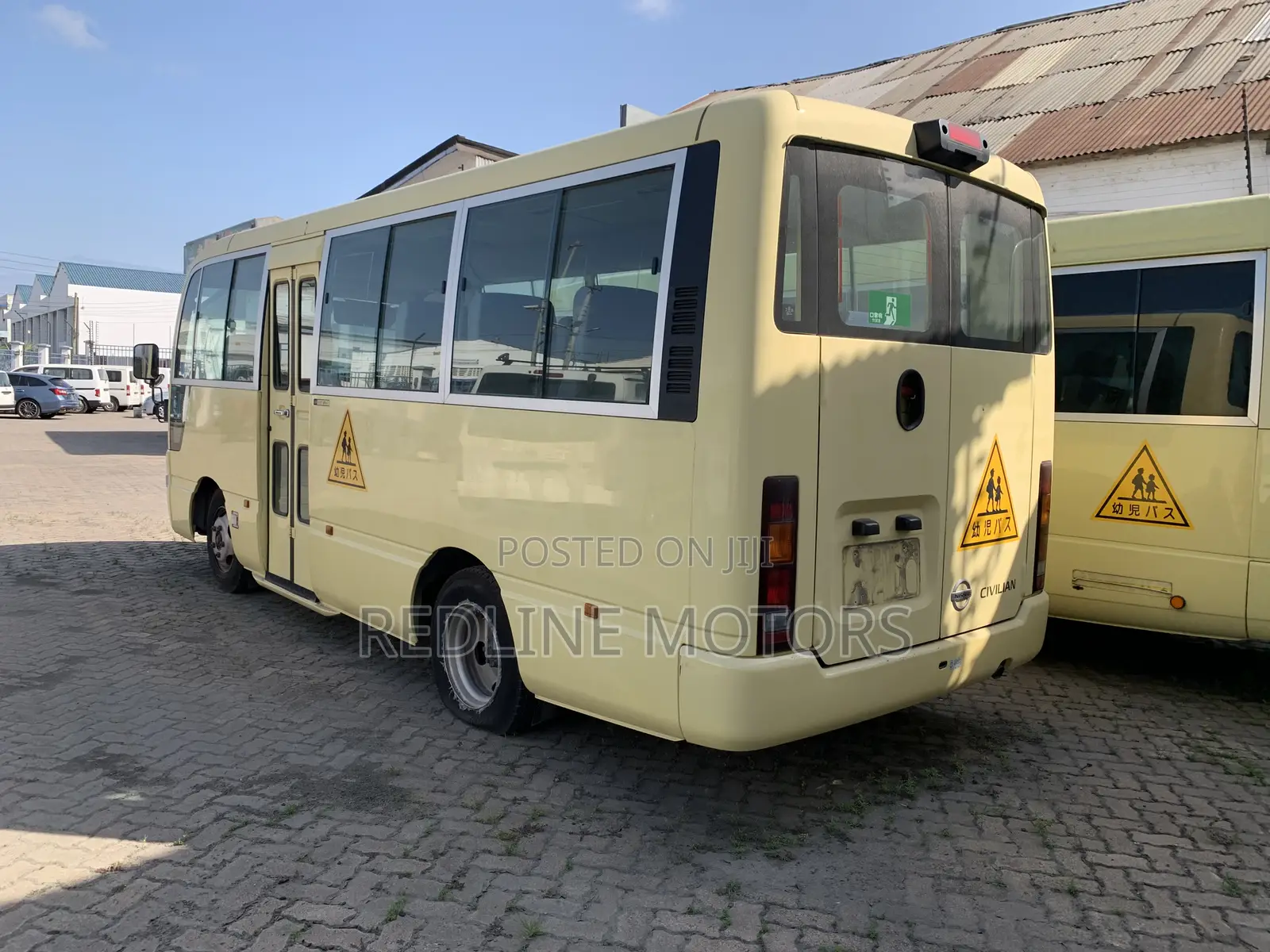 Nissan Civilian 2018 Yellow