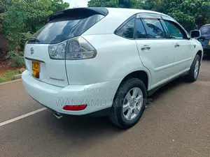Toyota Harrier 2011 White