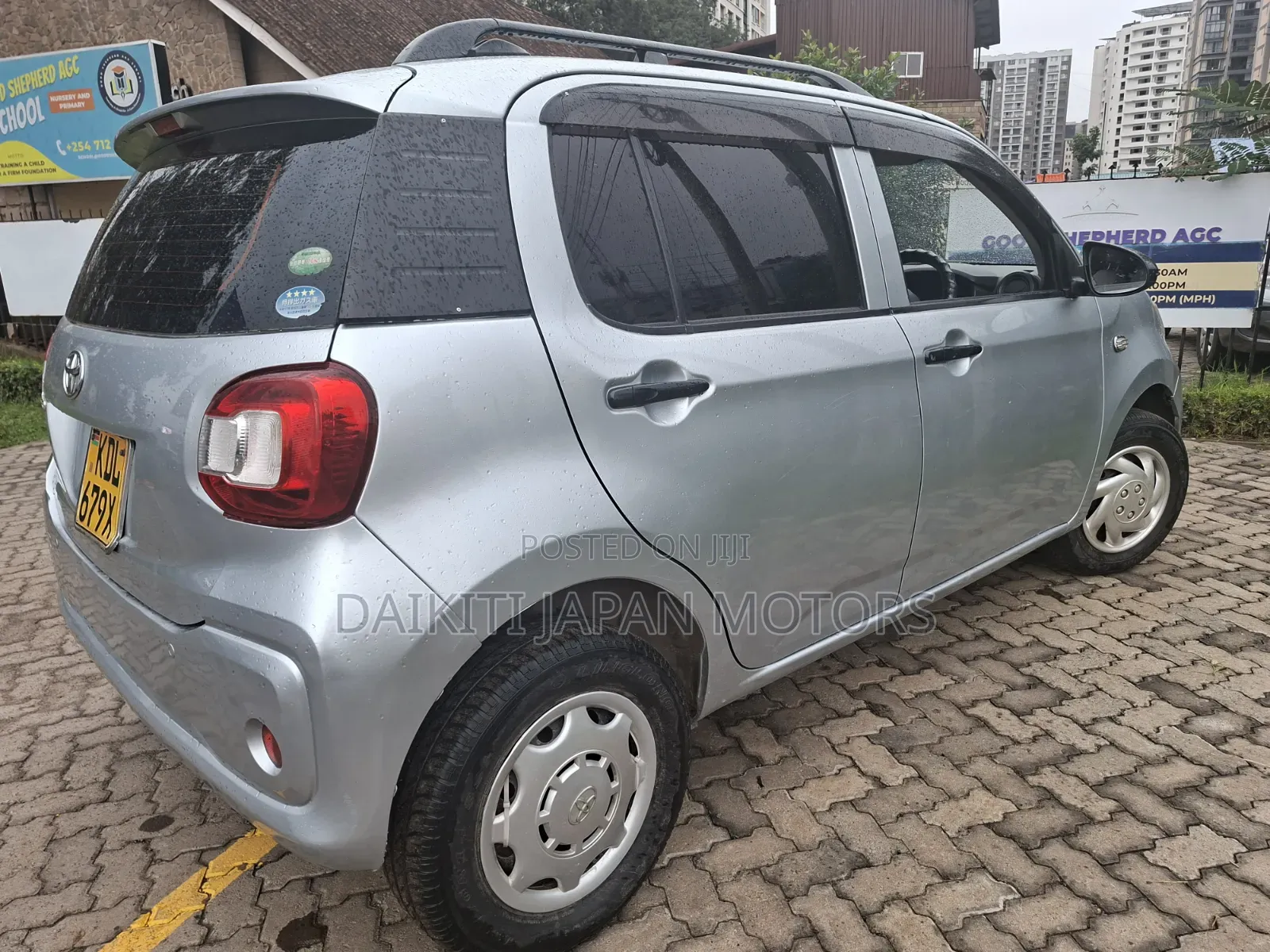 Toyota Passo 2016 Silver